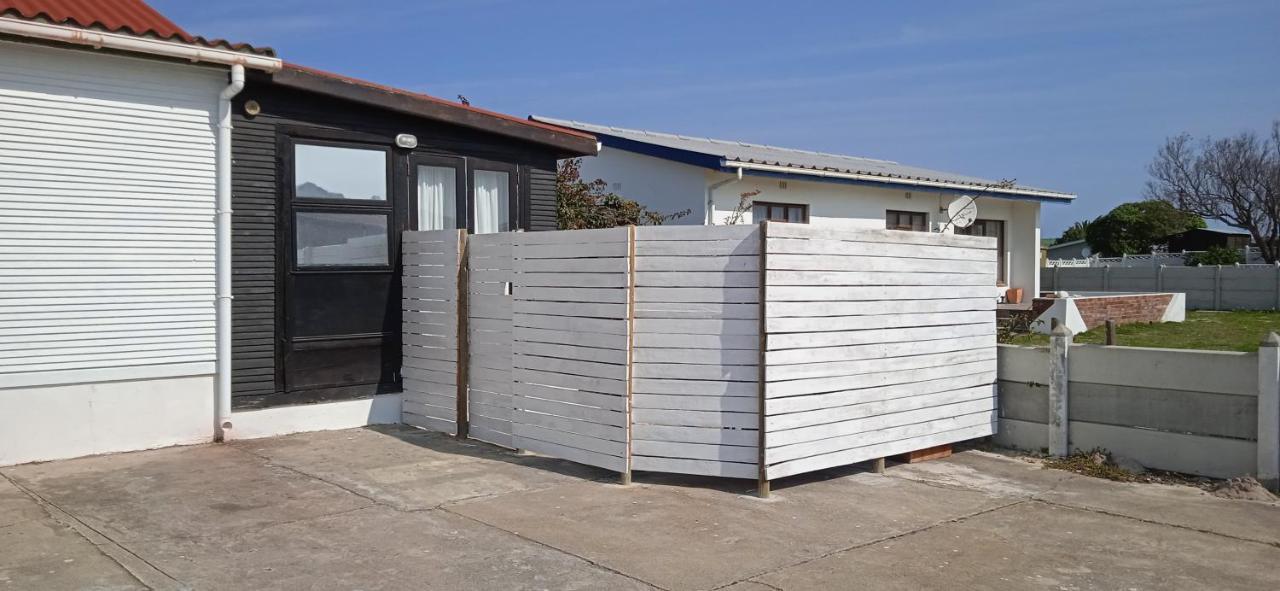 3Onheide Struisbaai Exterior foto